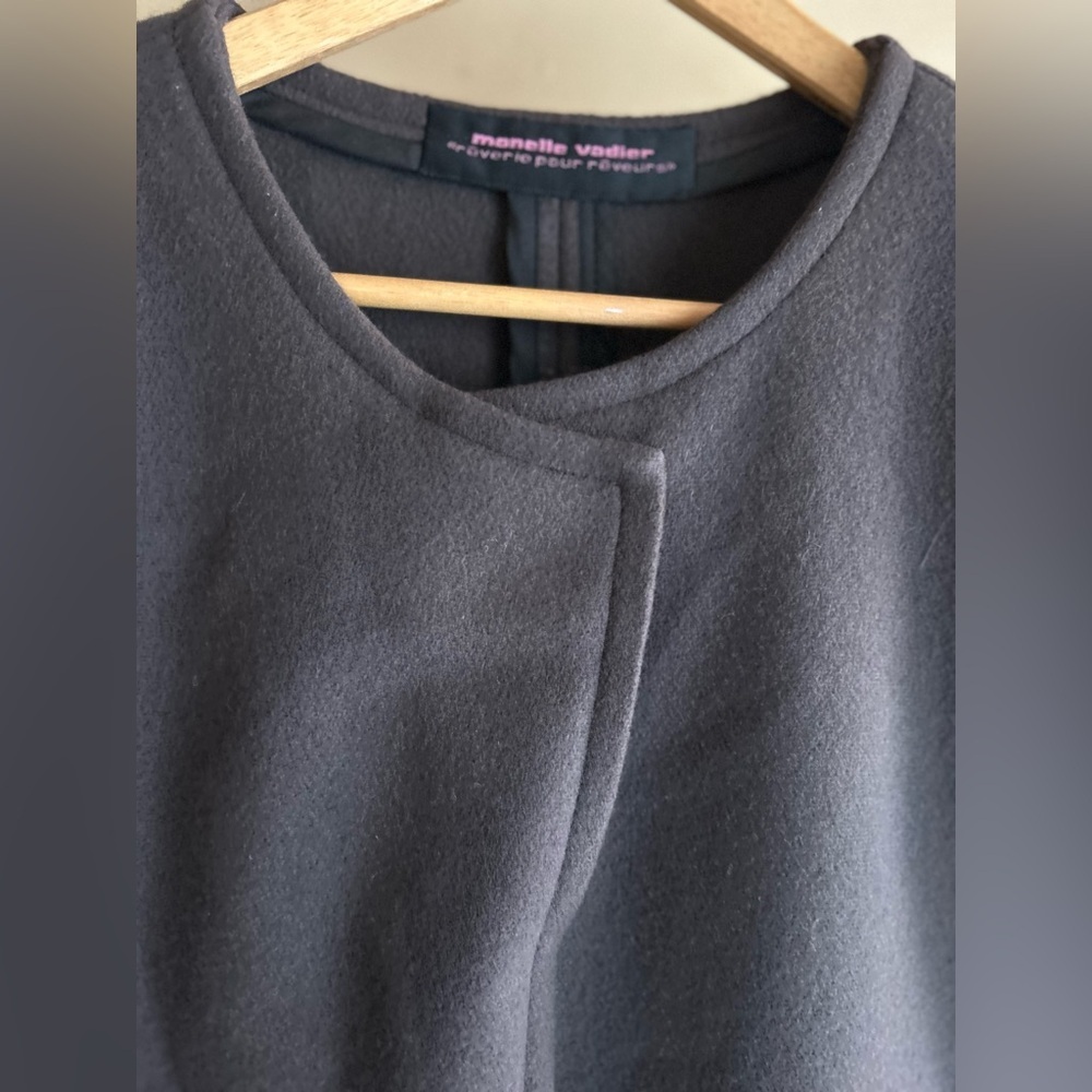 Minimalist wool tunic vest - Picture 3 of 12